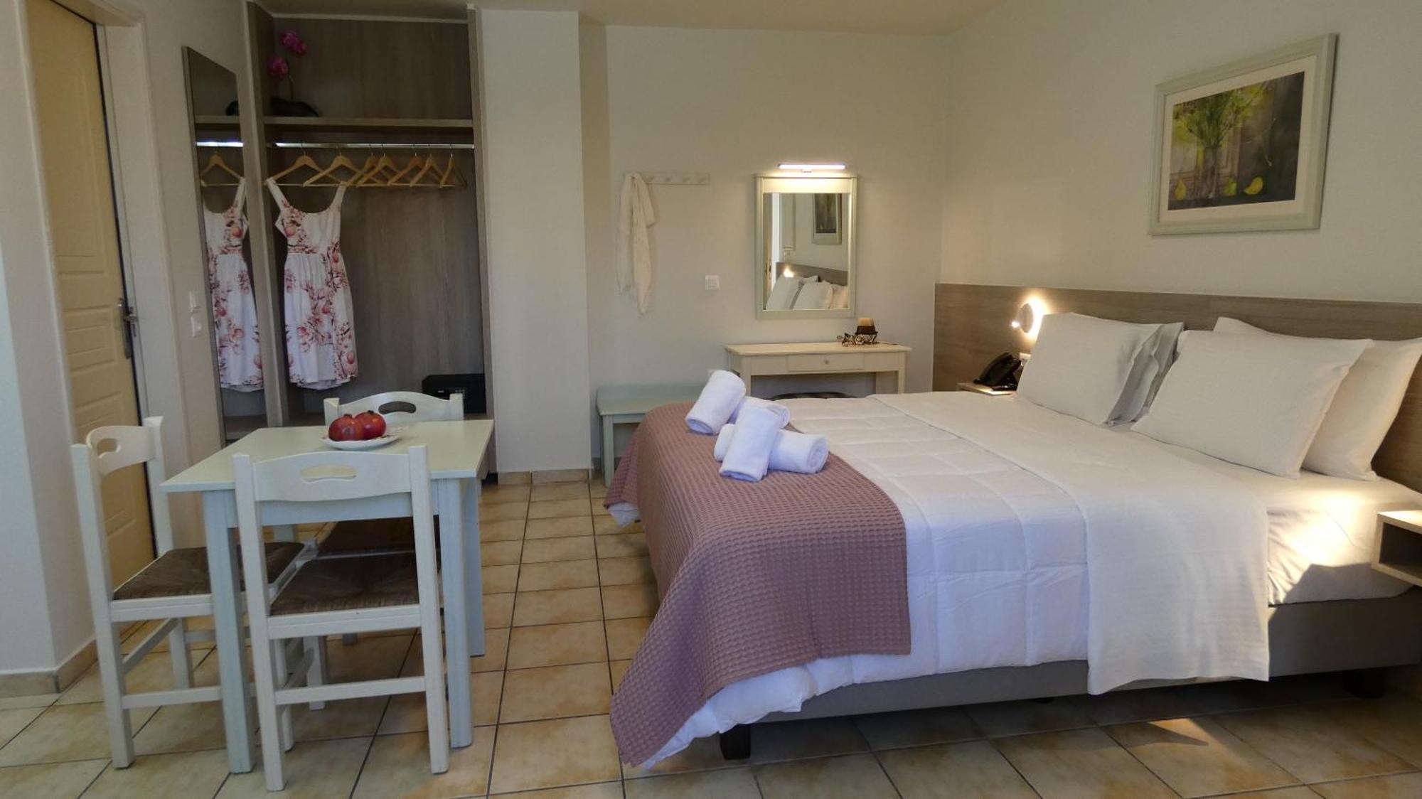 Aparthotel Melina Platanias (Crete)